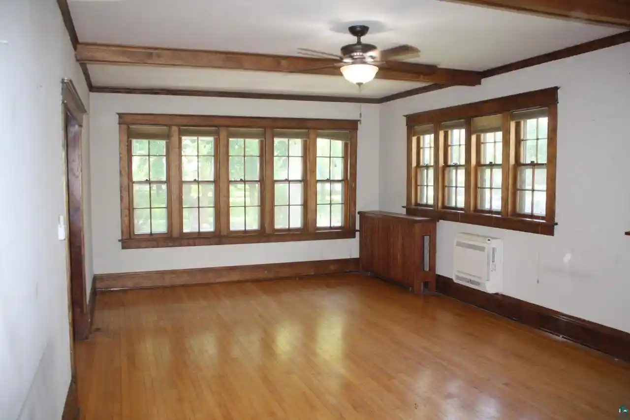 Photo 4 of Single family home for sale at 415 3rd Avenue, Eau Claire, WI 54703 | MLS# 6128424 | Listing updated on 2026-10-10