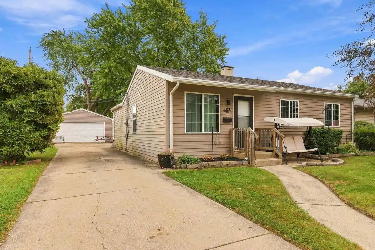 Photo 1 of Single family home for sale at 8523 21st Avenue, Kenosha, WI 53143 | MLS# 1984341 | Listing updated on 2026-10-10