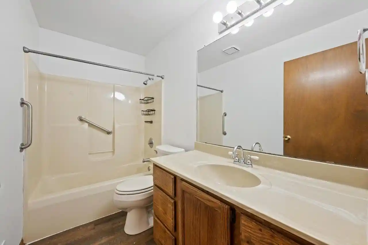 Photo 4 of Single family home for sale at 3818 E Underwood Ave, Cudahy, WI 53110 | MLS# 1984345 | Listing updated on 2026-10-10