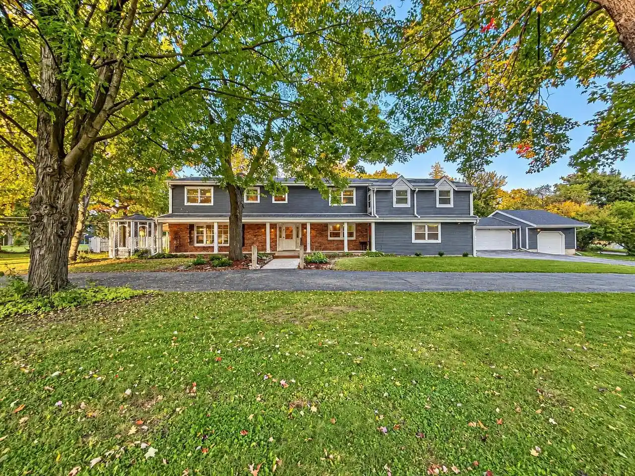 Photo 1 of Single family home for sale at N77w22100 Wooded Hills Dr, Sussex, WI 53089 | MLS# 1984346 | Listing updated on 2026-10-10