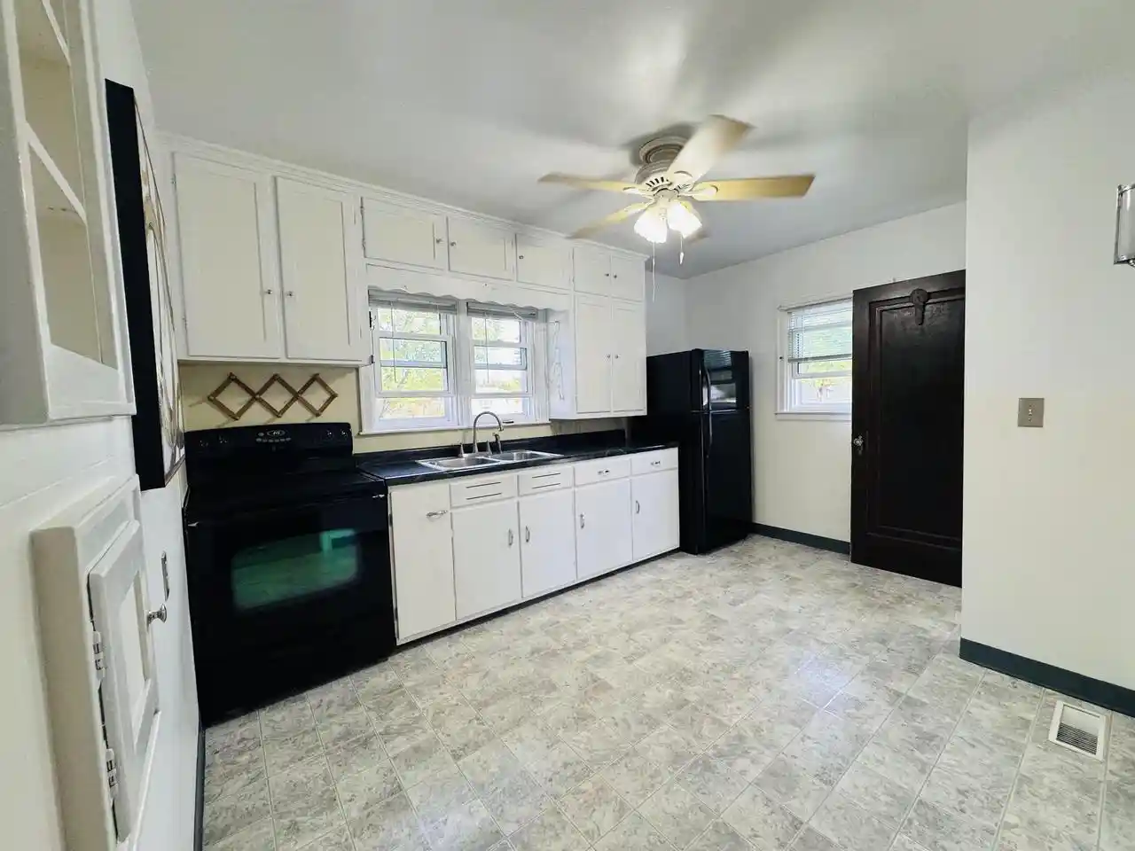 Photo 2 of Single family home for sale at 1541 Apricot St, Wisconsin Rapids, WI 54494 | MLS# 2034440 | Listing updated on 2026-10-10