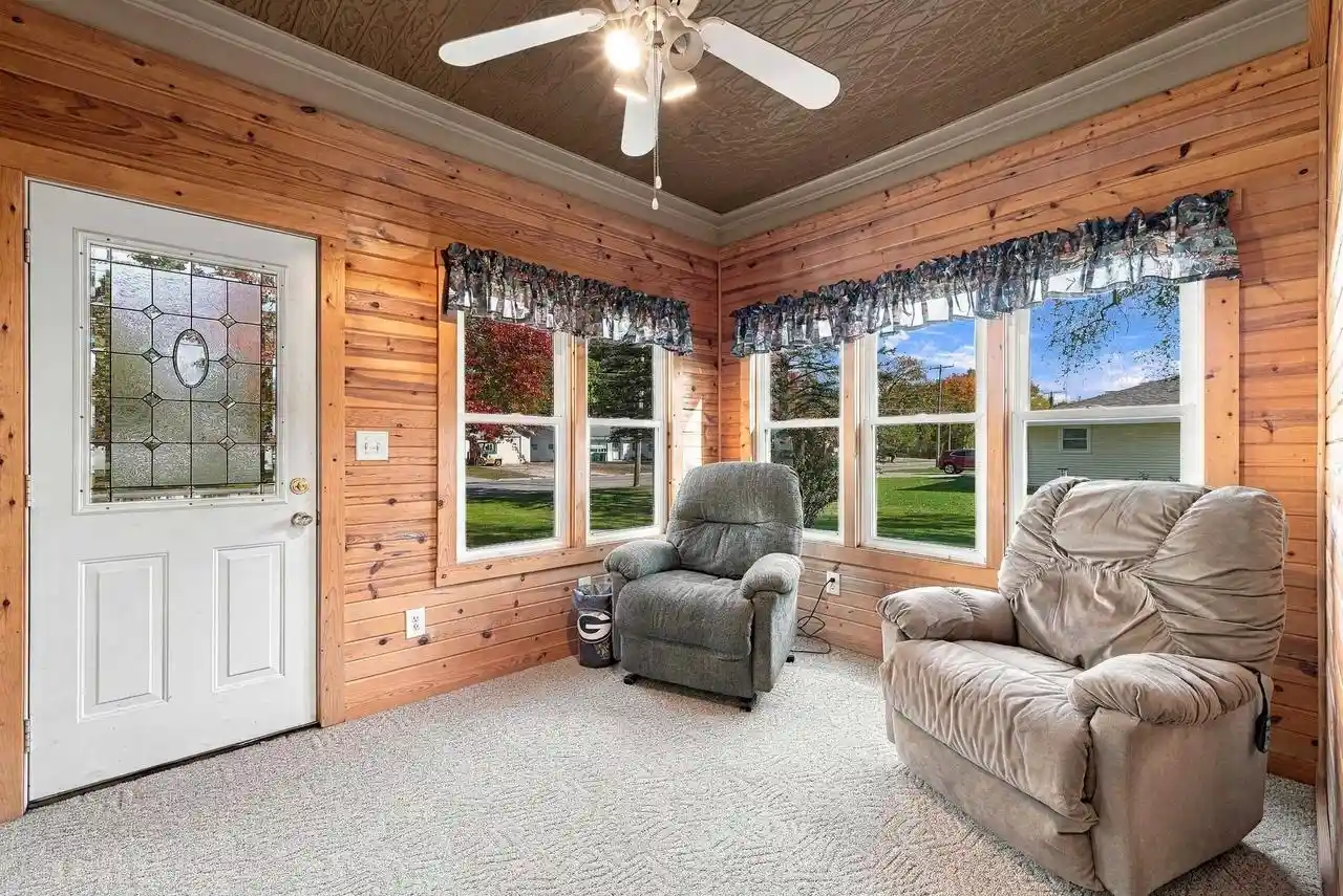 Photo 4 of Single family home for sale at 910 Two Mile Ave, Wisconsin Rapids, WI 54494 | MLS# 22605083 | Listing updated on 2026-10-10