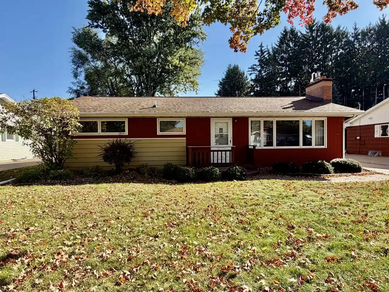 Single family home for sale at 2317 31st Street S St, La Crosse, WI 54601 | MLS# 1984364