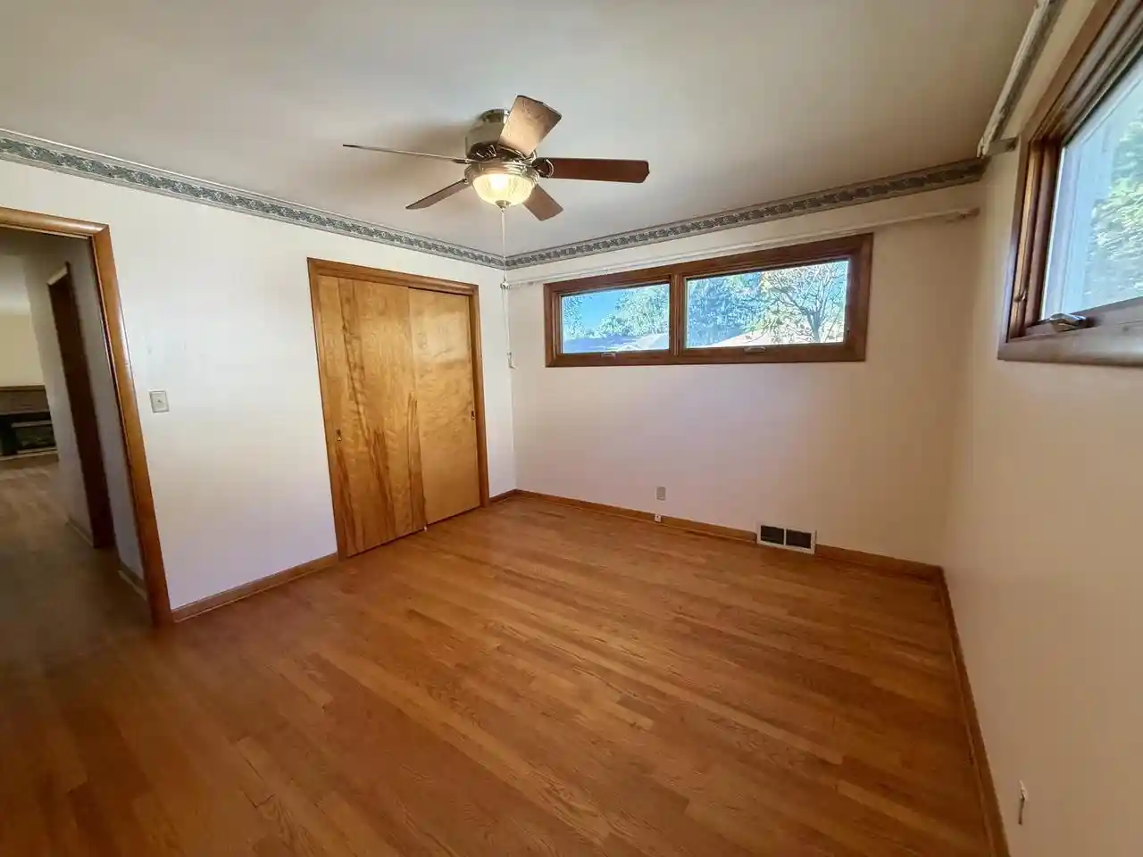 Photo 2 of Single family home for sale at 2317 31st Street S St, La Crosse, WI 54601 | MLS# 1984364 | Listing updated on 2026-10-10