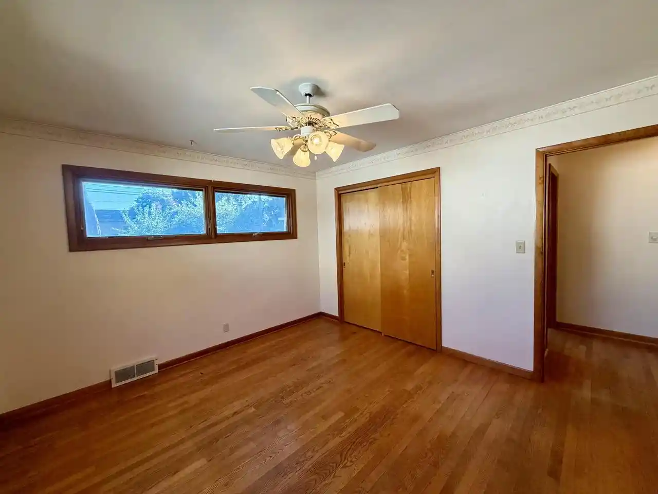 Photo 3 of Single family home for sale at 2317 31st Street S St, La Crosse, WI 54601 | MLS# 1984364 | Listing updated on 2026-10-10