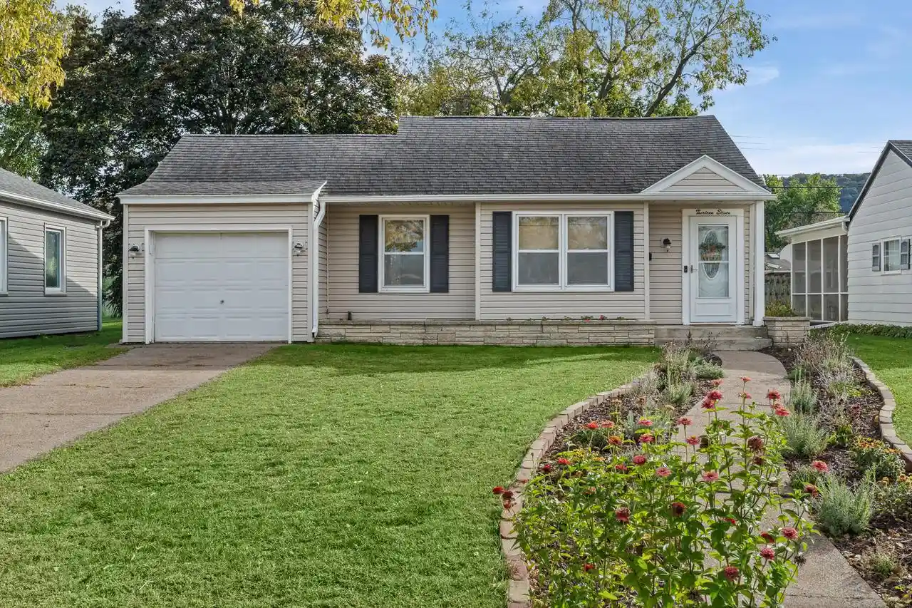 Photo 4 of Sale Pending at 1311 5th Street W St, Winona, MN 55987 | MLS# 1984380 | Listing updated on 2026-10-18