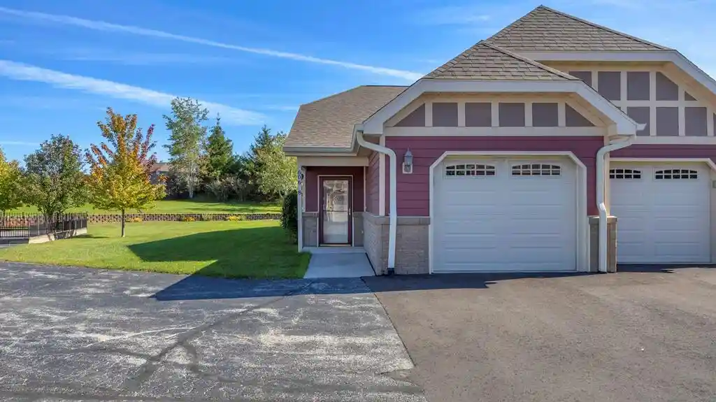 Condo for sale at 606 Danube Ct #8, Sheboygan Falls, WI 53085 | MLS# 1984381