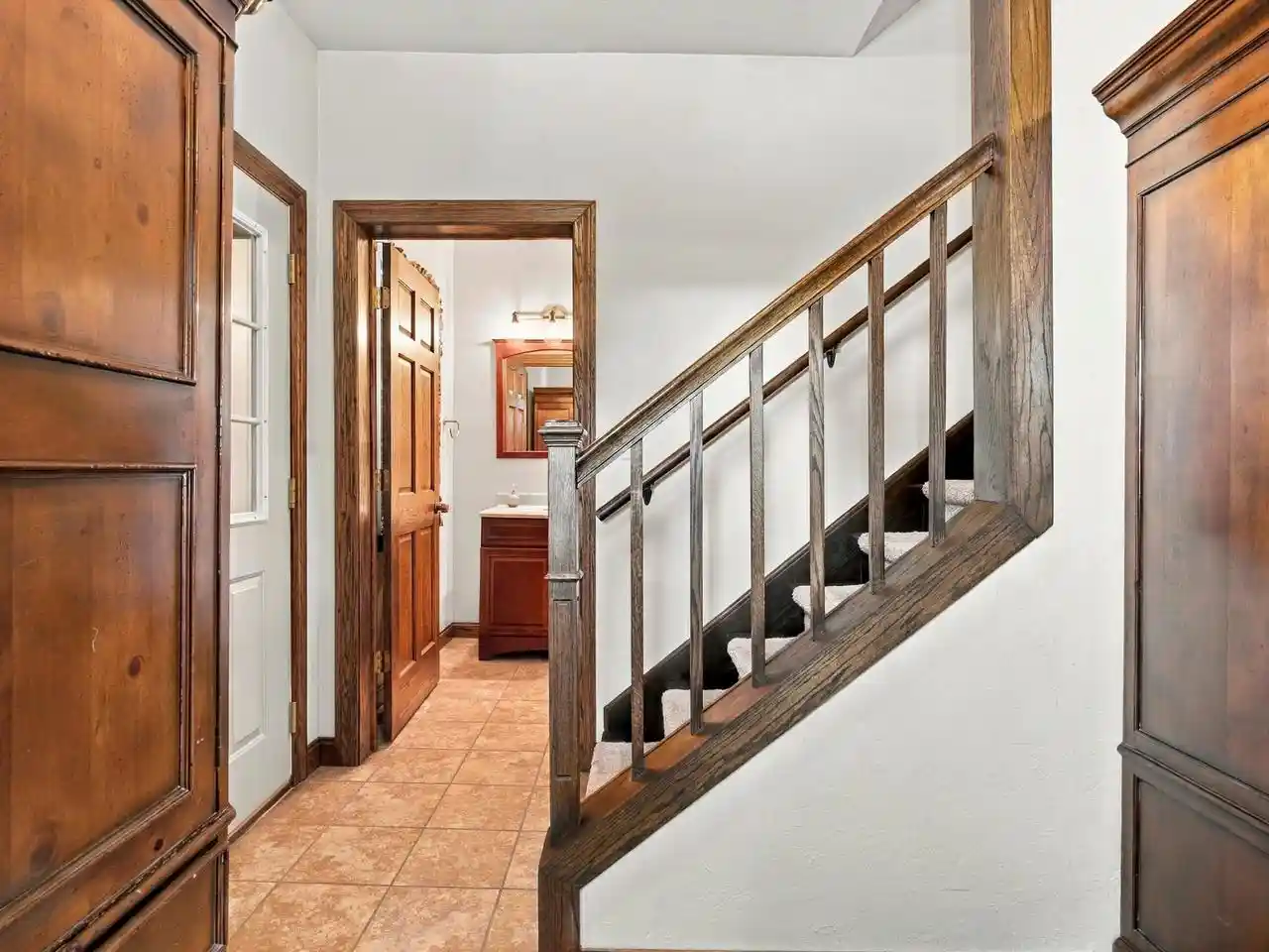 Photo 4 of Single family home for sale at 1312 E Sth 310, Manitowoc, WI 54220 | MLS# 1984382 | Listing updated on 2026-10-12