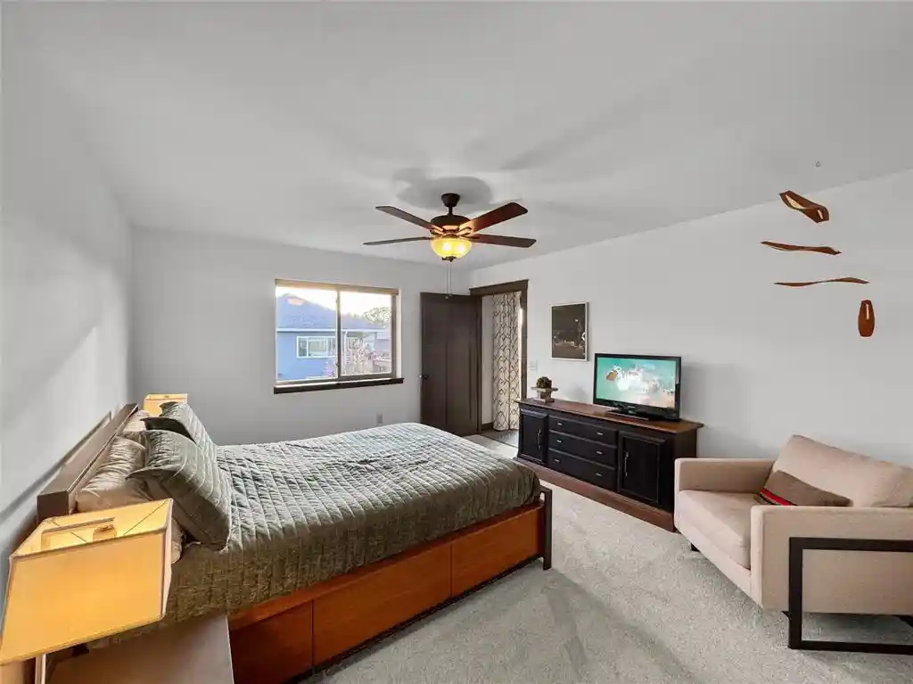 Photo 2 of Single family home for sale at 1347 St Andrews Dr, Altoona, WI 54720 | MLS# 1605851 | Listing updated on 2026-10-12