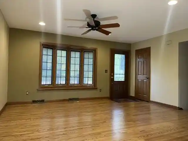 Photo 3 of Sale Pending at W264s3768 Lawrence Ln, Waukesha, WI 53189 | MLS# 1984389 | Listing updated on 2026-10-15