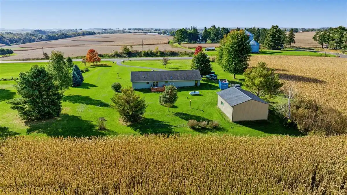 Photo 2 of Single family home for sale at 6744 E Street Hwy 56, Viroqua, WI 54665 | MLS# 1984393 | Listing updated on 2026-10-12