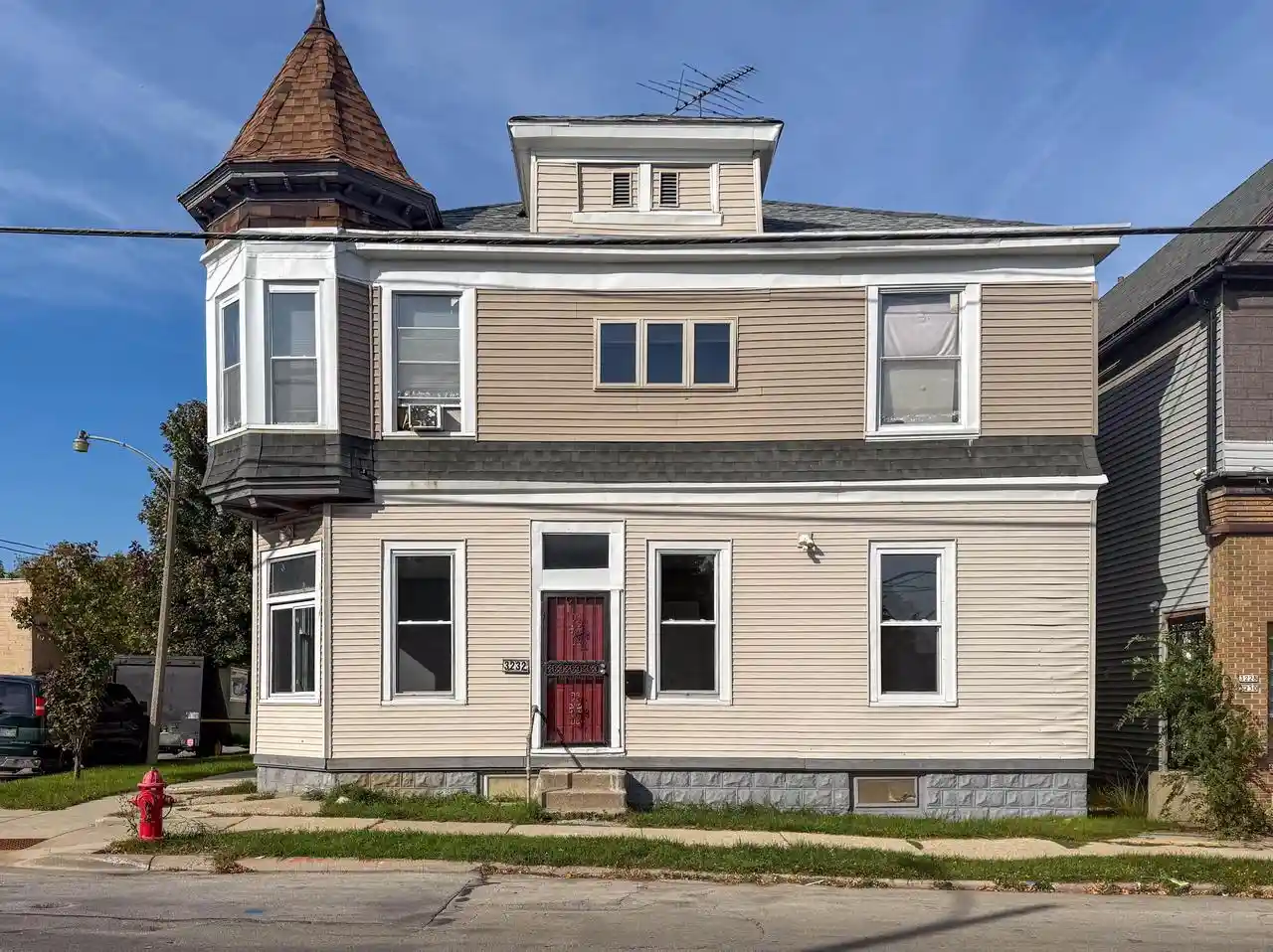 Photo 3 of Multi family home for sale at 3232 W Cameron Ave, Milwaukee, WI 53209 | MLS# 1984394 | Listing updated on 2026-10-19