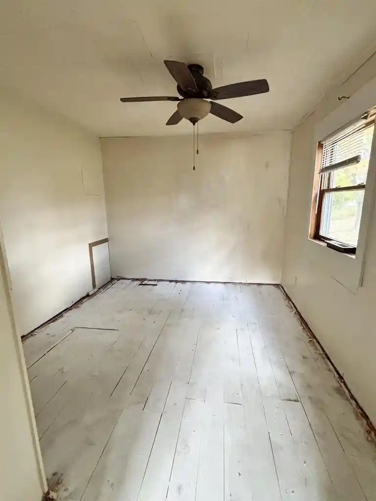 Photo 4 of Single family home for sale at 714 Division St, Park Falls, WI 54552 | MLS# 22605084 | Listing updated on 2026-10-11