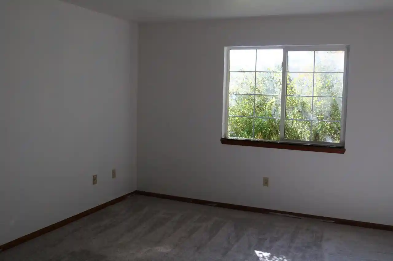 Photo 3 of Condo for sale at 705 Horicon St #1, Horicon, WI 53032 | MLS# 1984417 | Listing updated on 2026-10-11