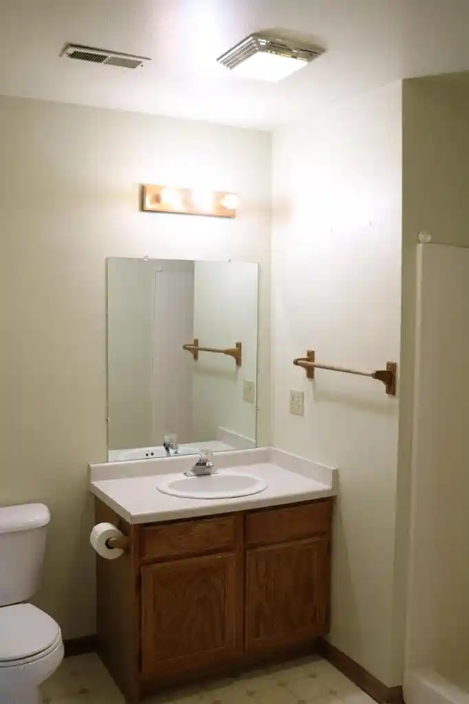 Listing Photo 4 - Condo for sale in building located at 705 Horicon St, Horicon, WI 53032 - Unit #1