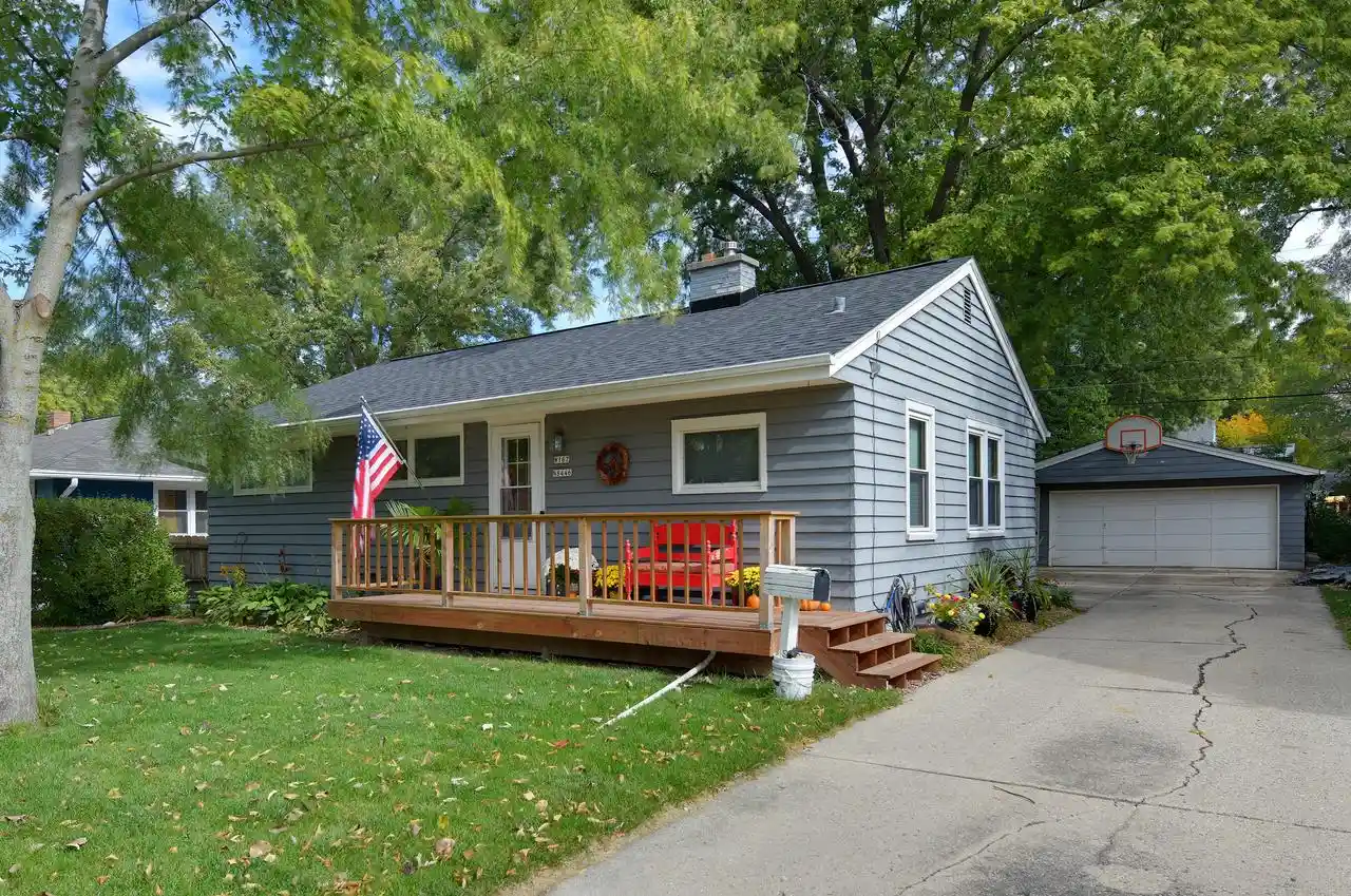 Photo 3 of Single family home for sale at W167n8446 Theodore Ave, Menomonee Falls, WI 53051 | MLS# 1984422 | Listing updated on 2026-10-23