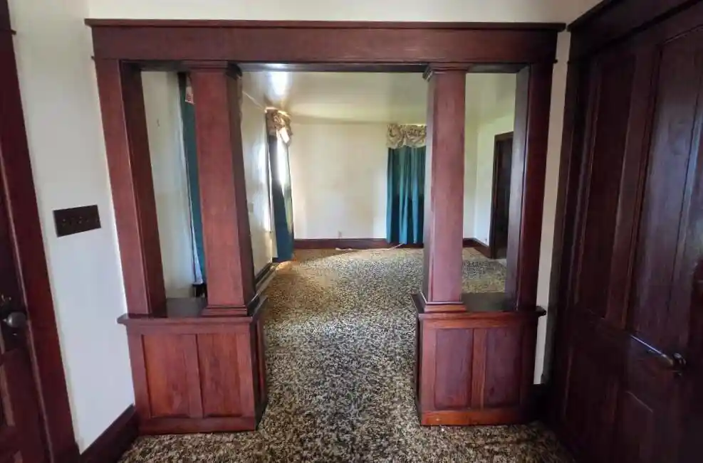 Photo 4 of Single family home for sale at N1924 US Hwy 12, Fort Atkinson, WI 53538 | MLS# 1984420 | Listing updated on 2026-10-11