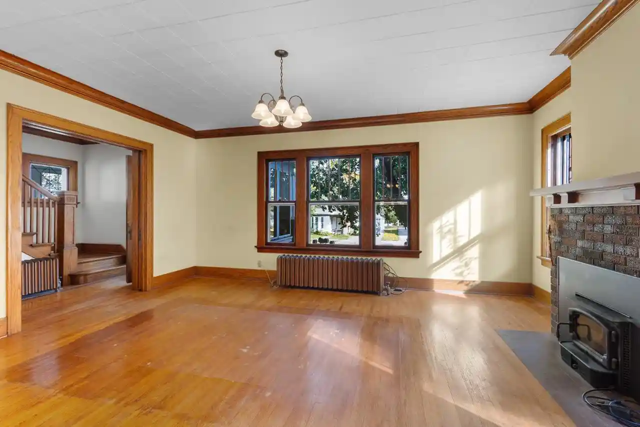 Photo 4 of Single family home for sale at 213 S College Ave, Fox Lake, WI 53933 | MLS# 2034464 | Listing updated on 2026-10-17