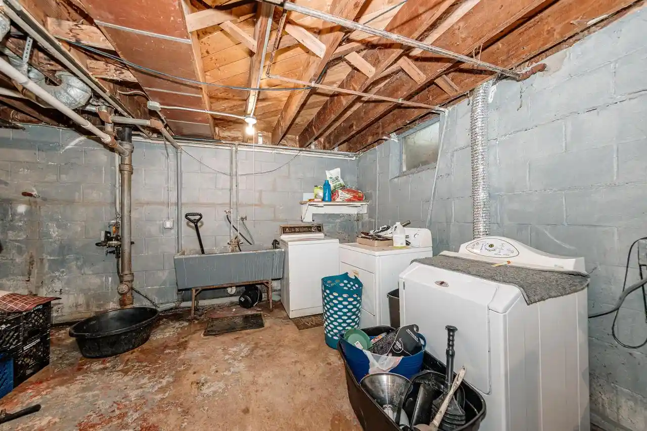 Photo 11 of Single family home for sale at 5526 W Thurston Ave, Milwaukee, WI 53218 | MLS# 1984430 | Listing updated on 2026-10-12