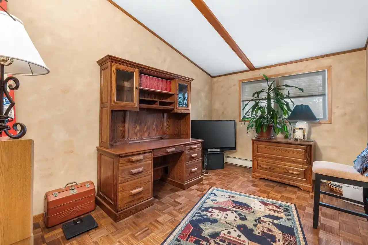 Photo 4 of Single family home for sale at 102 Birch Ln, Hartford, WI 53027 | MLS# 1984435 | Listing updated on 2026-10-12