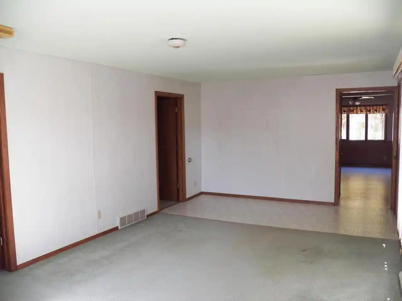Photo 4 of Single family home for sale at 12030 Cherney Rd, Mishicot, WI 54228 | MLS# 1984438 | Listing updated on 2026-10-27
