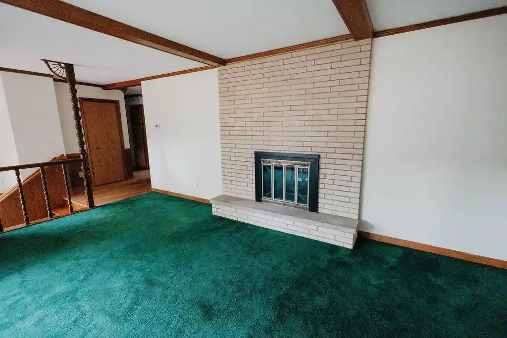 Photo 3 of Single family home for sale at 906 Chestnut St, Marathon, WI 54448 | MLS# 22605087 | Listing updated on 2026-10-20