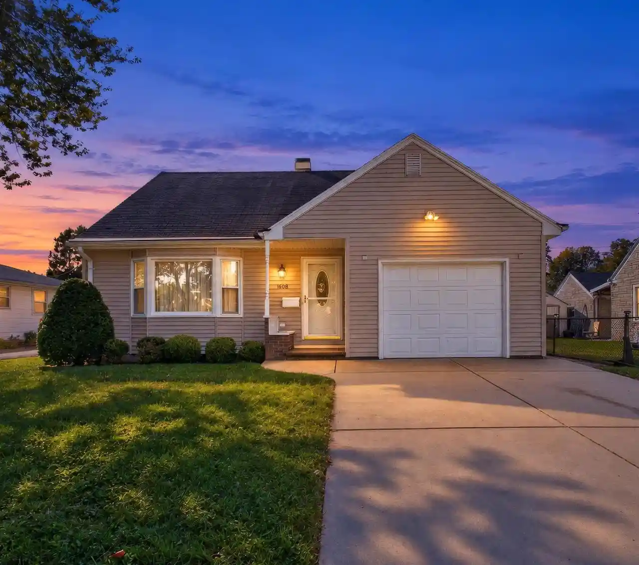 Photo 1 of Single family home for sale at 1608 Harold St, Green Bay, WI 54302 | MLS# 50334125 | Listing updated on 2026-10-12