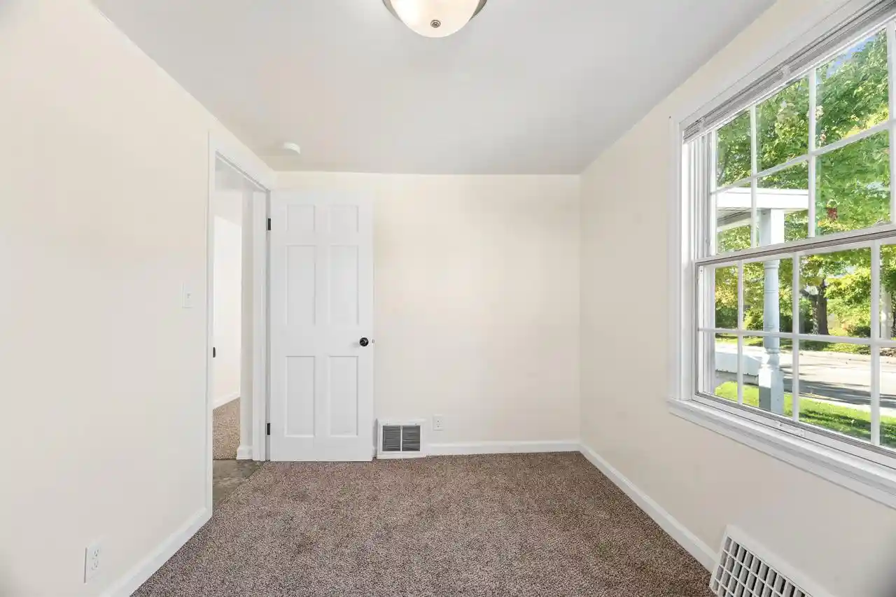 Photo 3 of Single family home for sale at 411 S Washington St, Combined Locks, WI 54113 | MLS# 50334142 | Listing updated on 2026-10-19