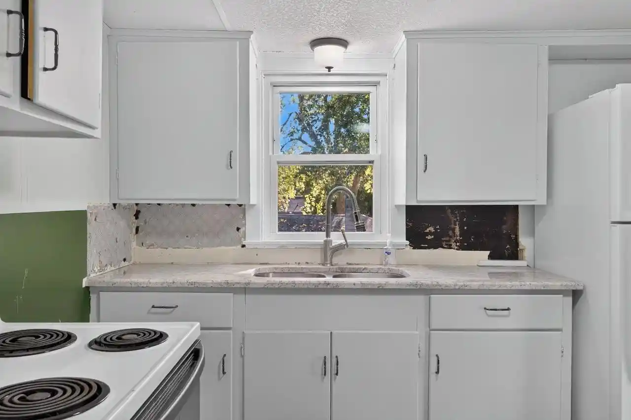 Photo 3 of Single family home for sale at 69 Stoney Beach Rd, Oshkosh, WI 54902 | MLS# 2034489 | Listing updated on 2026-10-21