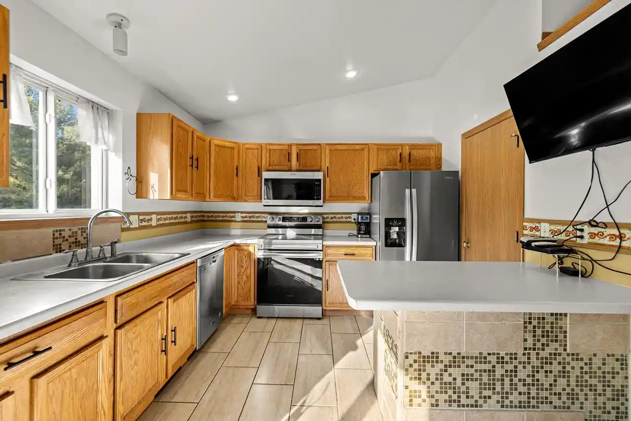 Photo 1 of Single family home for sale at 1305 Jackson St, Wausau, WI 54403 | MLS# 22605097 | Listing updated on 2026-10-21
