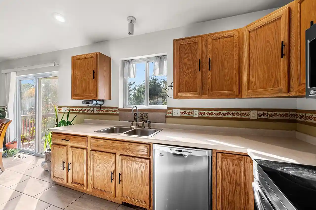 Photo 3 of Single family home for sale at 1305 Jackson St, Wausau, WI 54403 | MLS# 22605097 | Listing updated on 2026-10-21