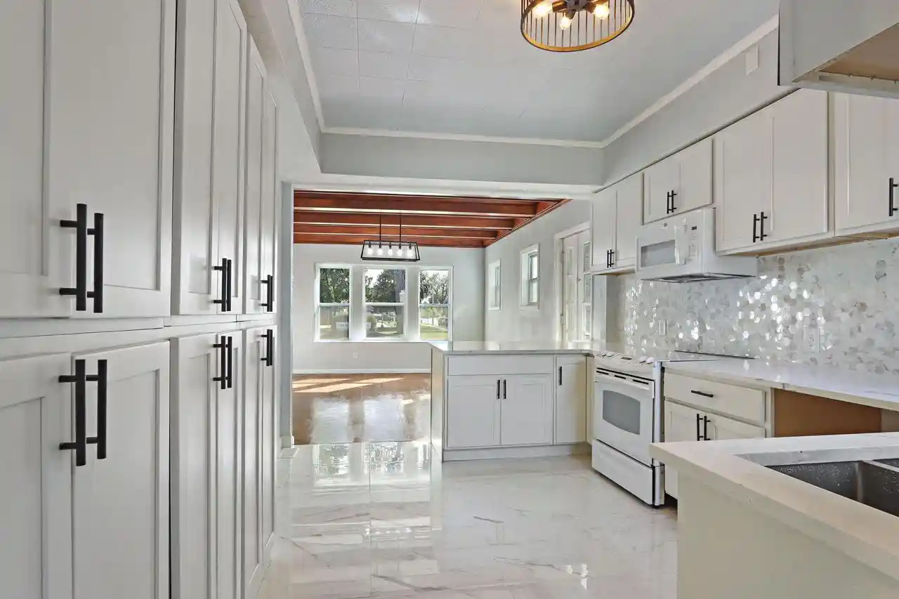 Photo 2 of Single family home for sale at 1518 60th Street, Kenosha, WI 53140 | MLS# 1984467 | Listing updated on 2026-10-21