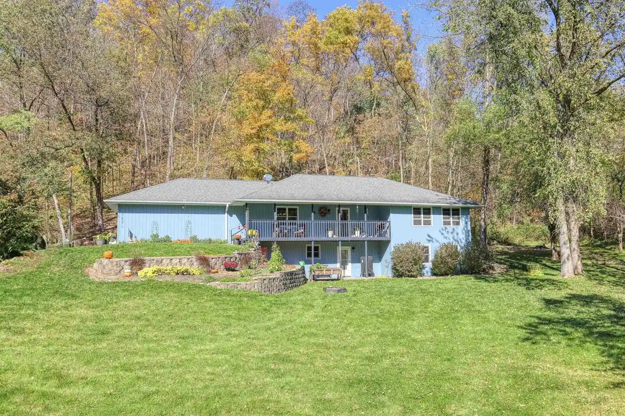 Photo 1 of Single family home for sale at 20464 Hidden Valley Rd, Richland Center, WI 53581 | MLS# 2034494 | Listing updated on 2026-10-12