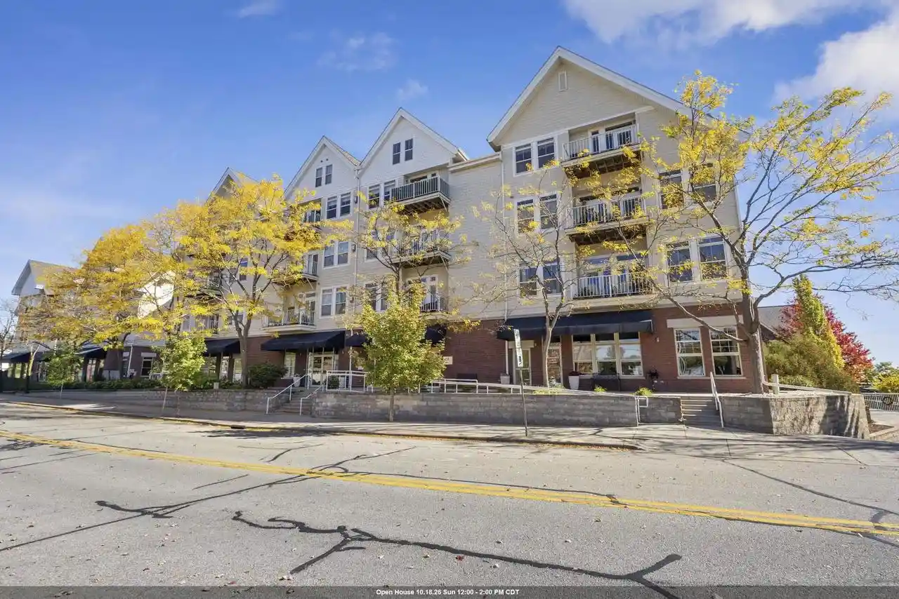 Condo for sale at 110 S Wisconsin St #4C, Port Washington, WI 53074 | MLS# 50334140 | Listing updated on 2026-10-12