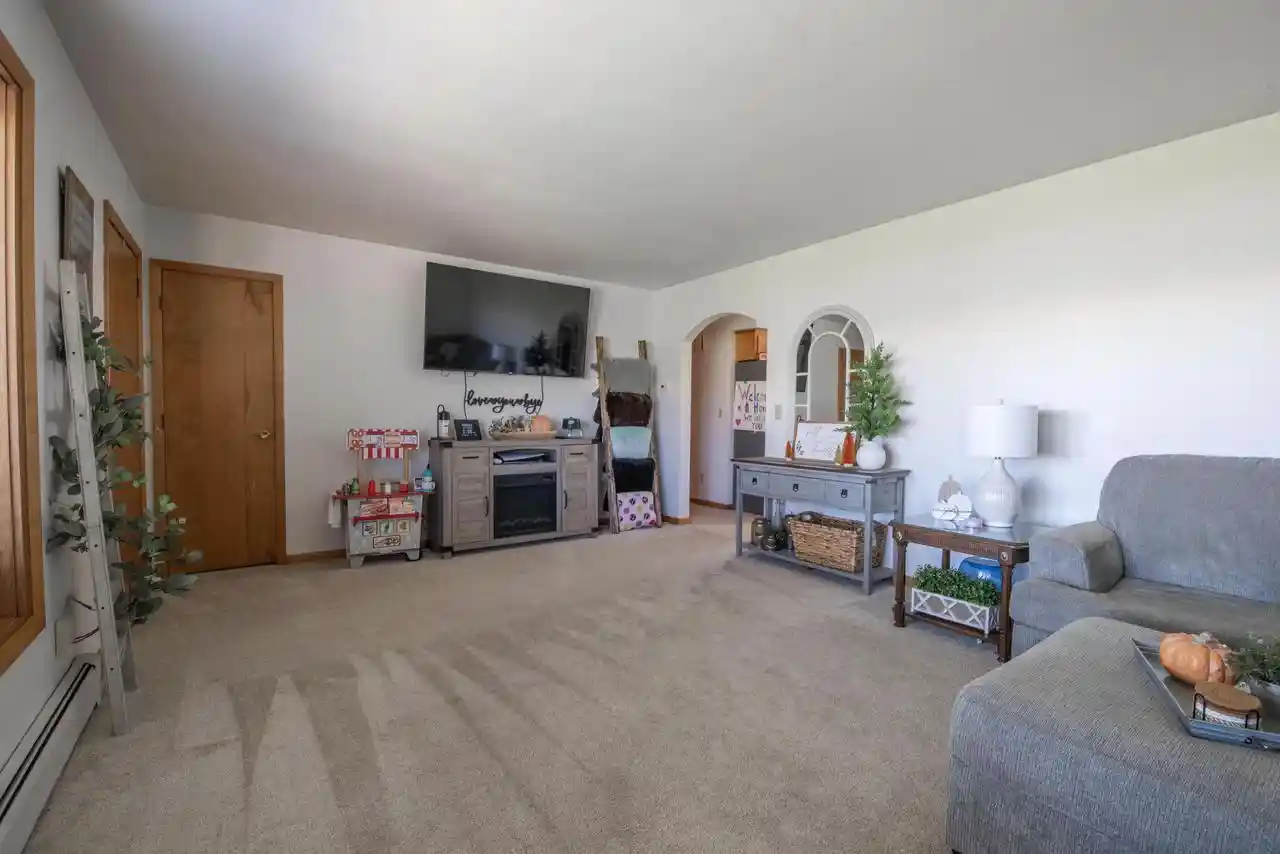 Photo 2 of Single family home for sale at 5224 Frontier Rd, Denmark, WI 54208 | MLS# 50334162 | Listing updated on 2026-10-13