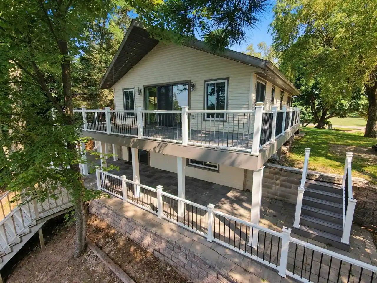 Photo 2 of Single family home for sale at W9430 Schroeder Ln, Crivitz, WI 54114 | MLS# 50334165 | Listing updated on 2026-10-18