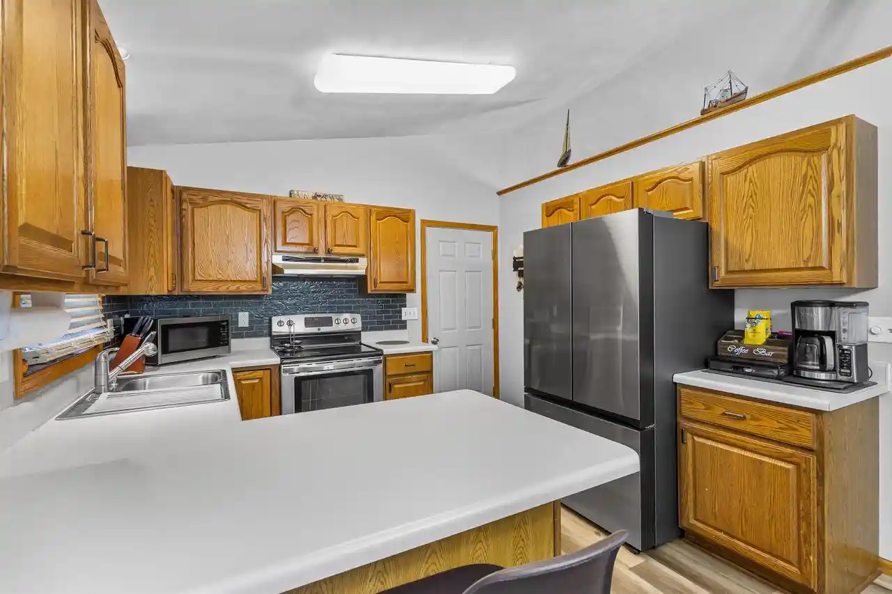 Photo 2 of Single family home for sale at 90 Kope Ave, Oshkosh, WI 54901 | MLS# 50334171 | Listing updated on 2026-10-21