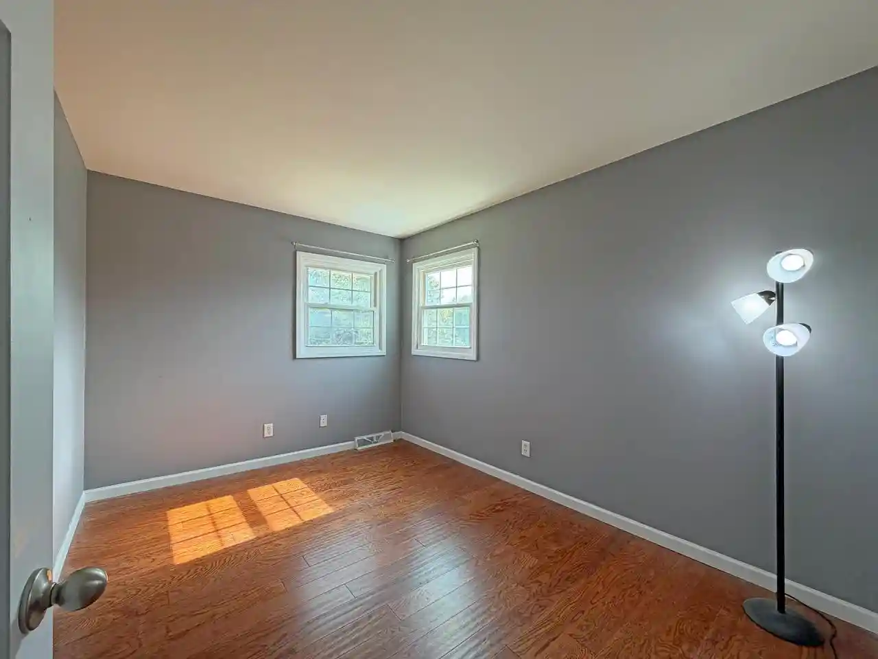 Photo 3 of Single family home for sale at N106w16741 Old Farm Rd, Germantown, WI 53022 | MLS# 1984477 | Listing updated on 2026-10-14