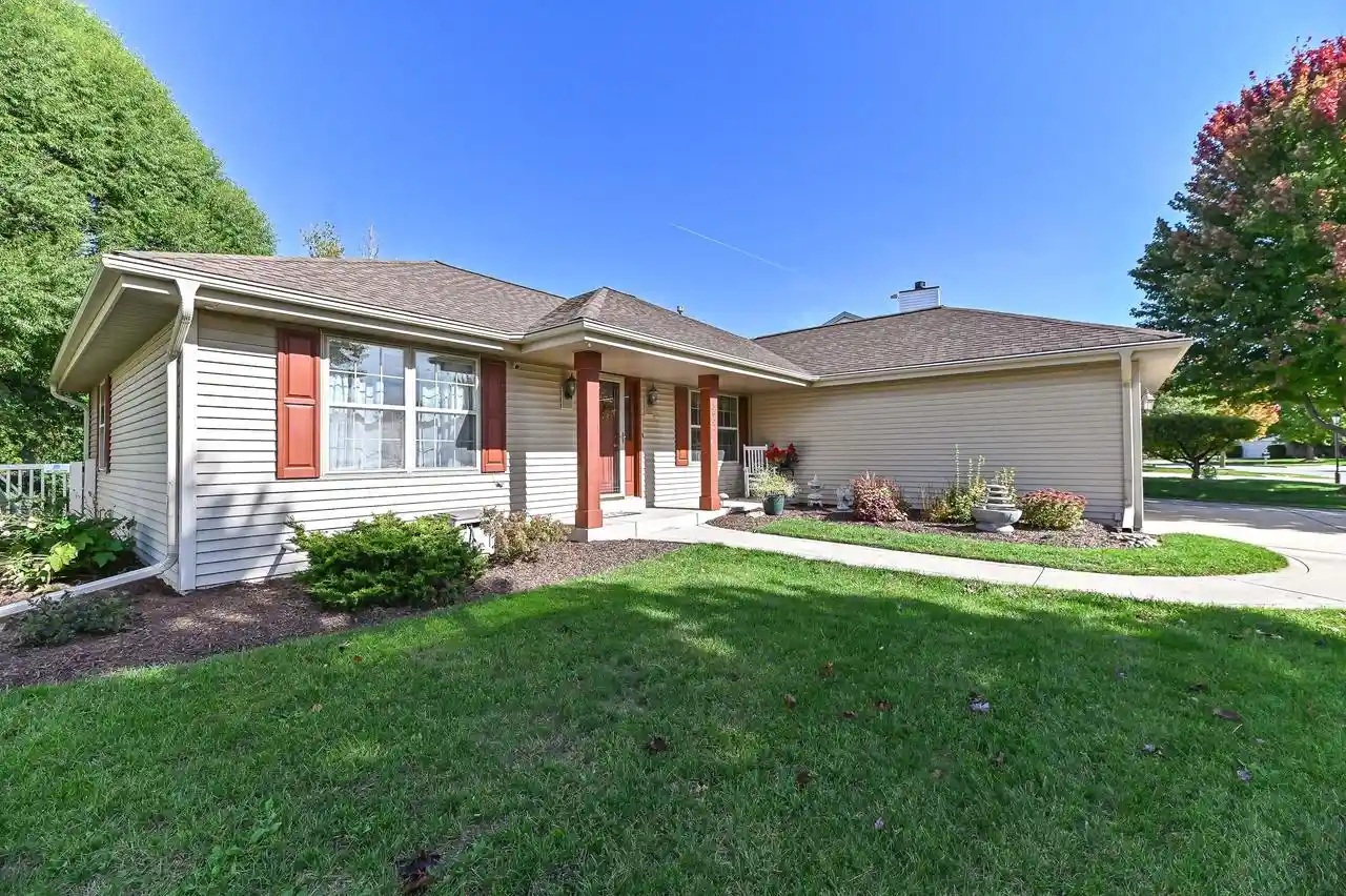 Photo 1 of Single family home for sale at 3632 Stillwater Cir, Waukesha, WI 53189 | MLS# 1984481 | Listing updated on 2026-10-27