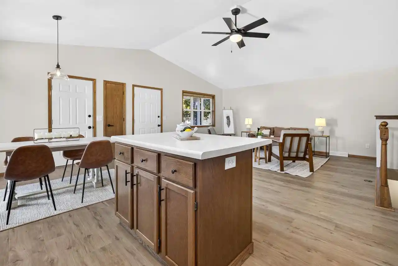 Photo 4 of Single family home for sale at 613 W 9th Street, Kaukauna, WI 54130 | MLS# 50334176 | Listing updated on 2026-10-20