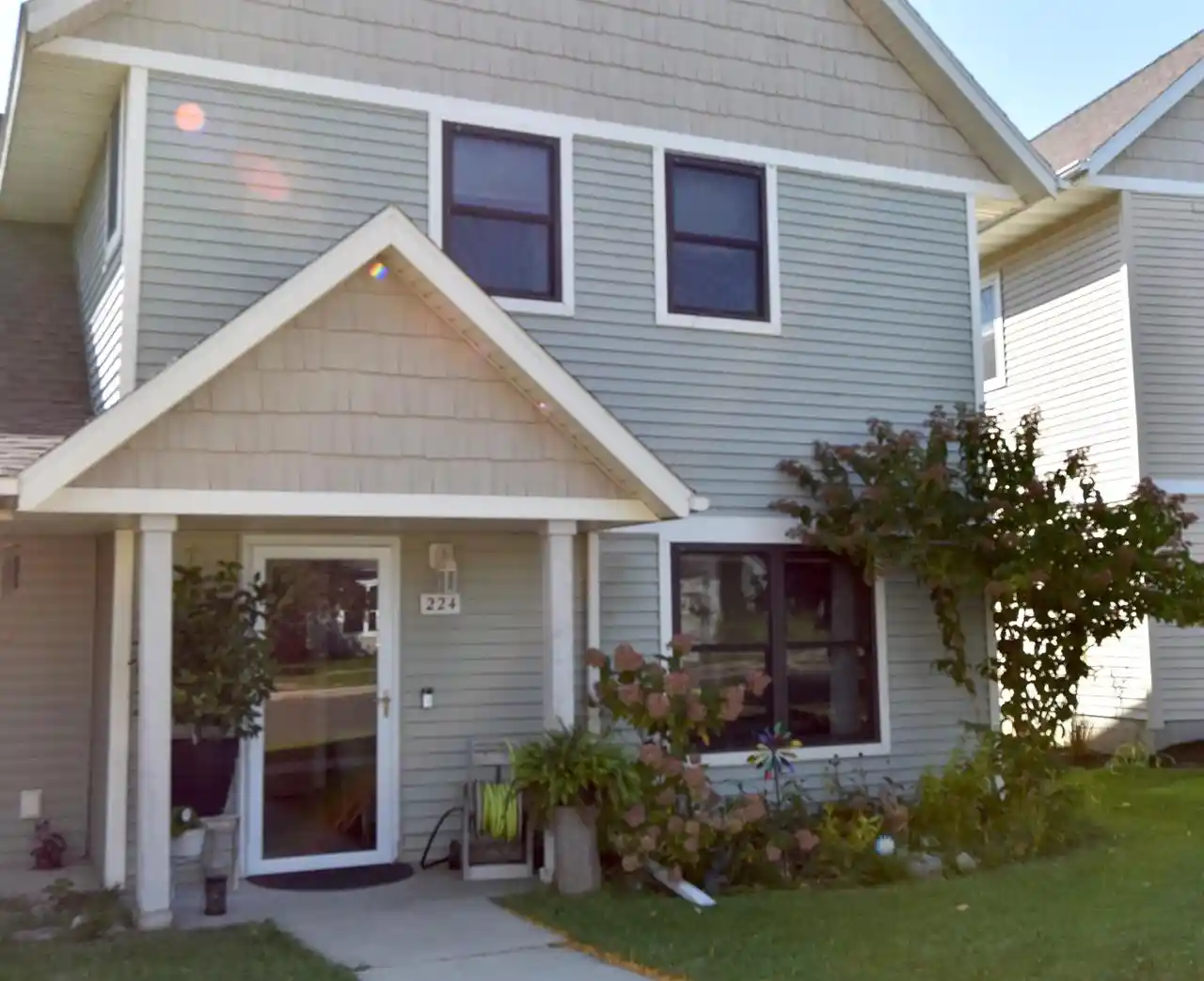 Condo for sale at 224 S Musket Ridge Dr, Sun Prairie, WI 53590 | MLS# 2034502