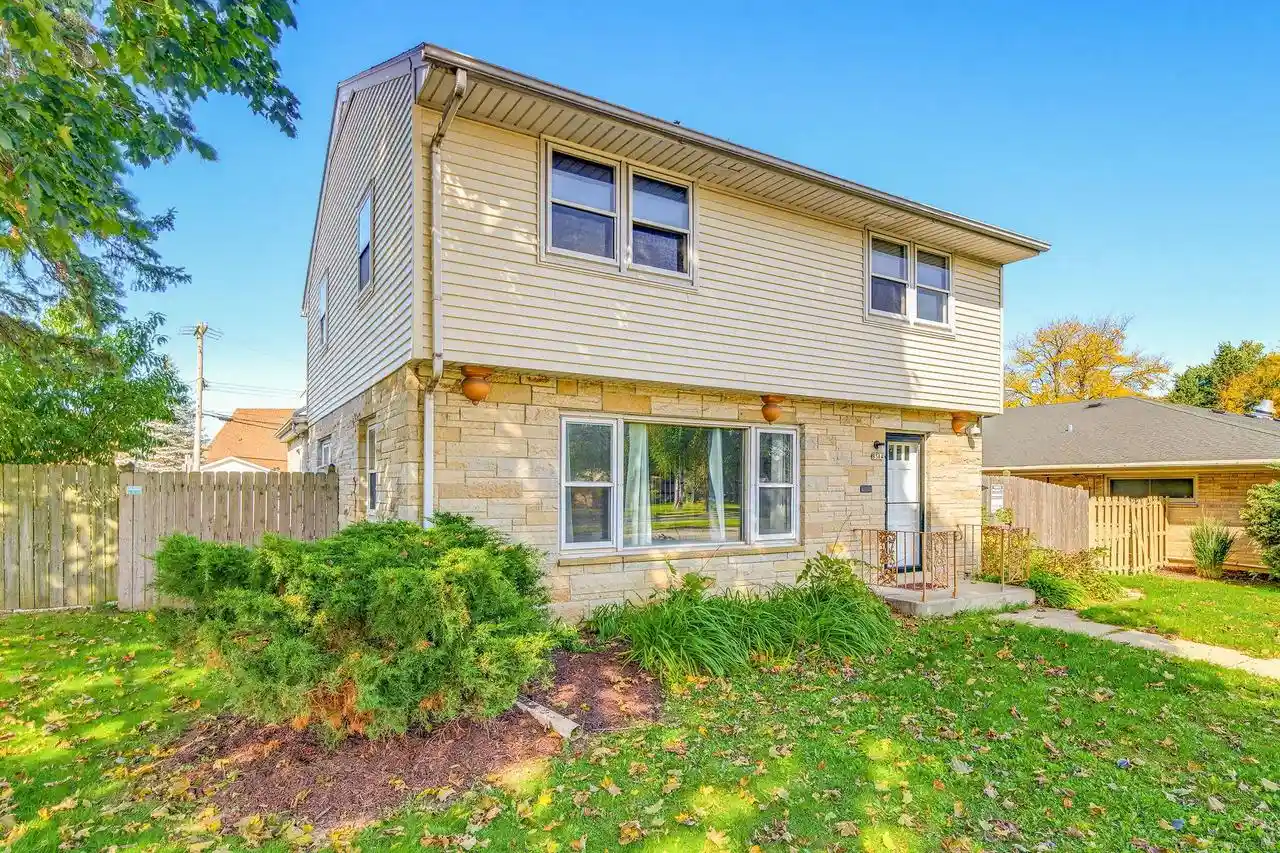 Single family home for sale at 8314 W Beloit Rd, Milwaukee, WI 53219 | MLS# 1984487