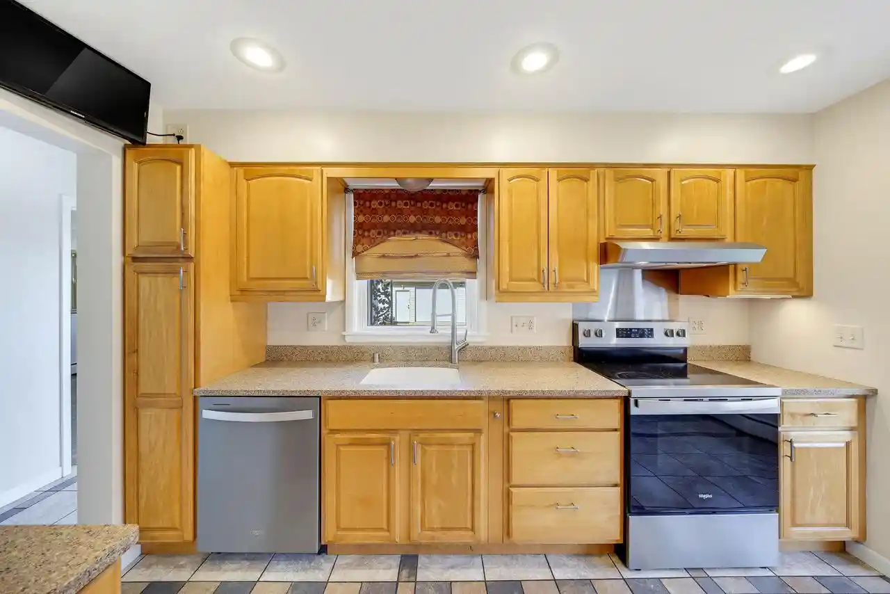 Photo 3 of Single family home for sale at 8314 W Beloit Rd, Milwaukee, WI 53219 | MLS# 1984487 | Listing updated on 2026-10-13