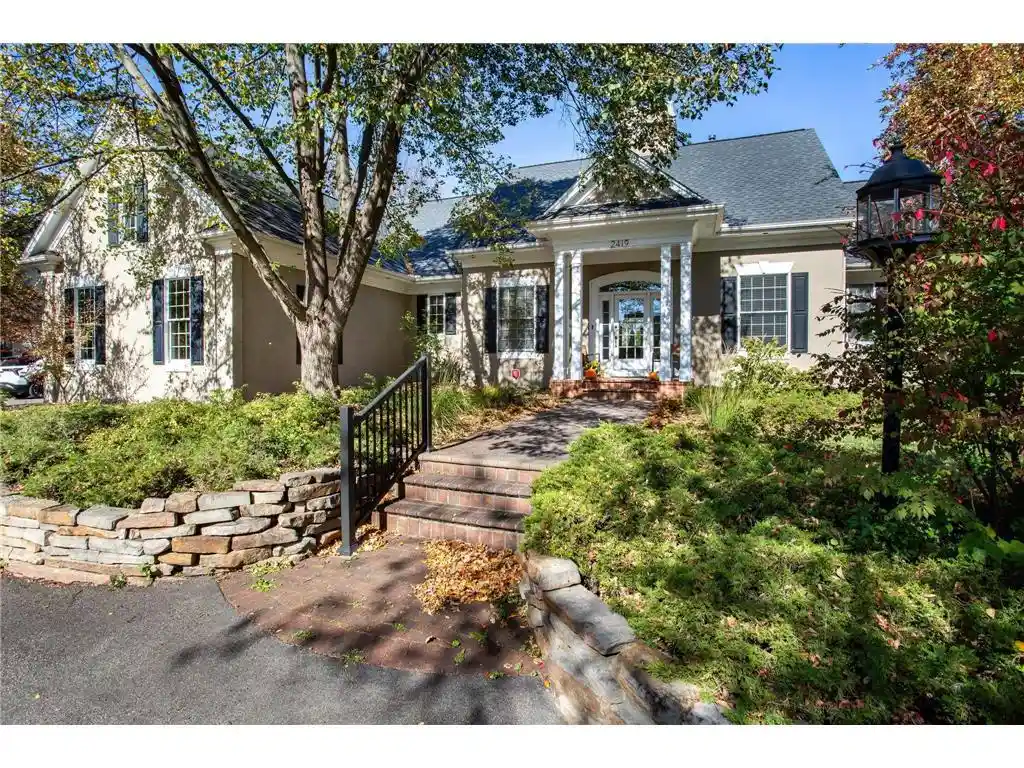 Photo 1 of Single family home for sale at 2419 Golf View Dr, River Falls, WI 54022 | MLS# 7158641 | Listing updated on 2026-10-18