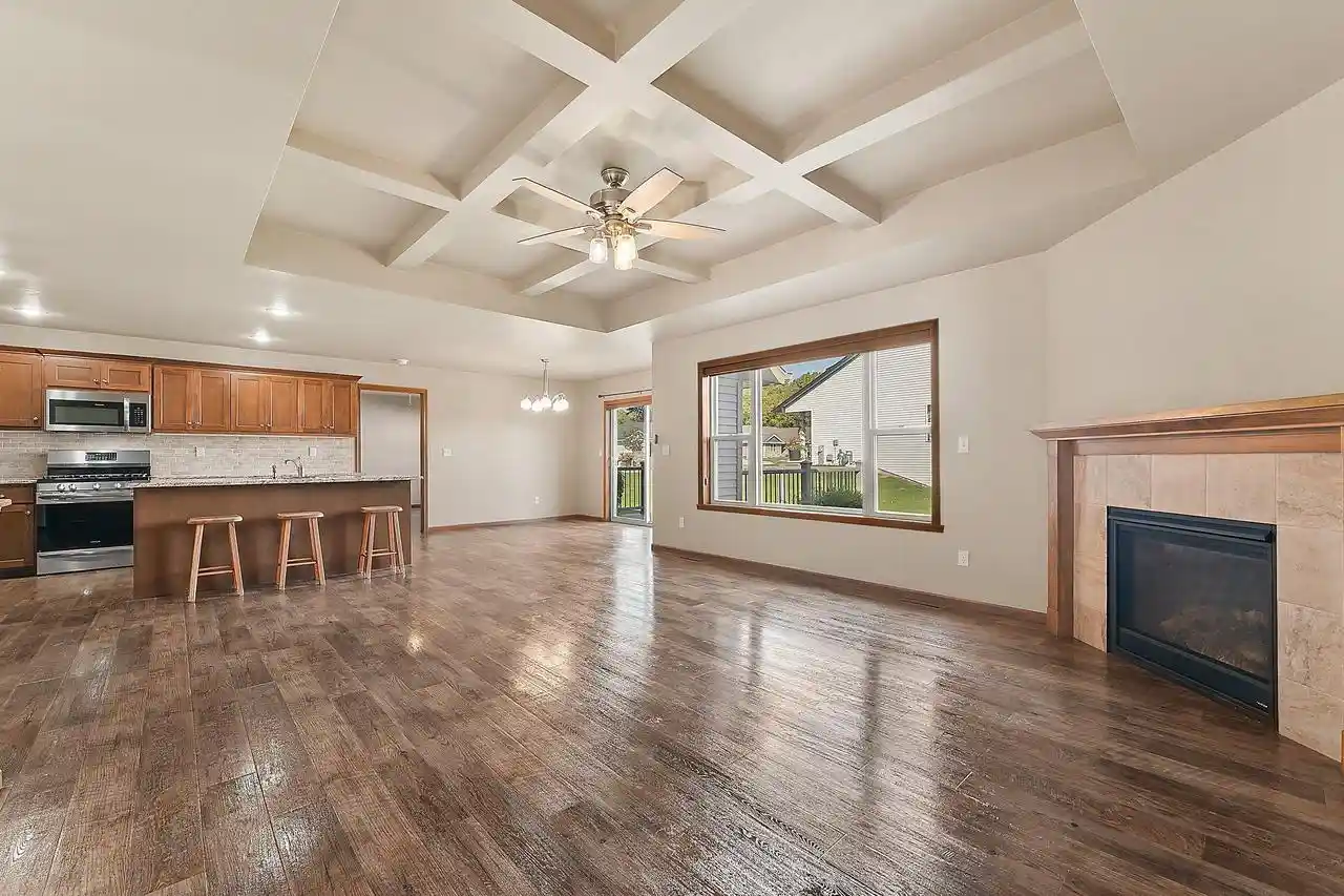 Photo 3 of Single family home for sale at 2940 Woodale Ave, Green Bay, WI 54313 | MLS# 50334182 | Listing updated on 2026-10-28