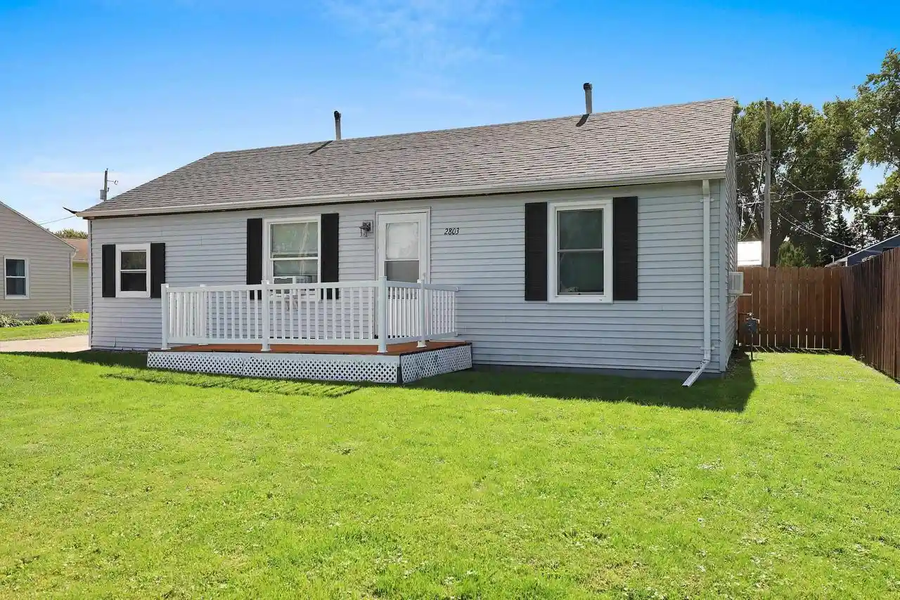 Single family home for sale at 2803 W Highway Dr, Appleton, WI 54914 | MLS# 50334172