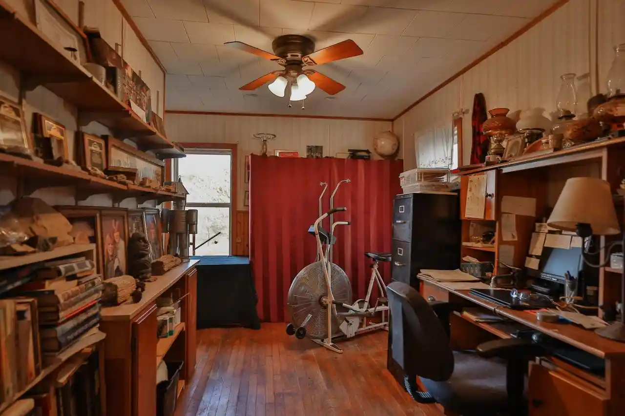 Photo 2 of Single family home for sale at 18298 Denman Ln, Richland Center, WI 53581 | MLS# 2034521 | Listing updated on 2026-10-12