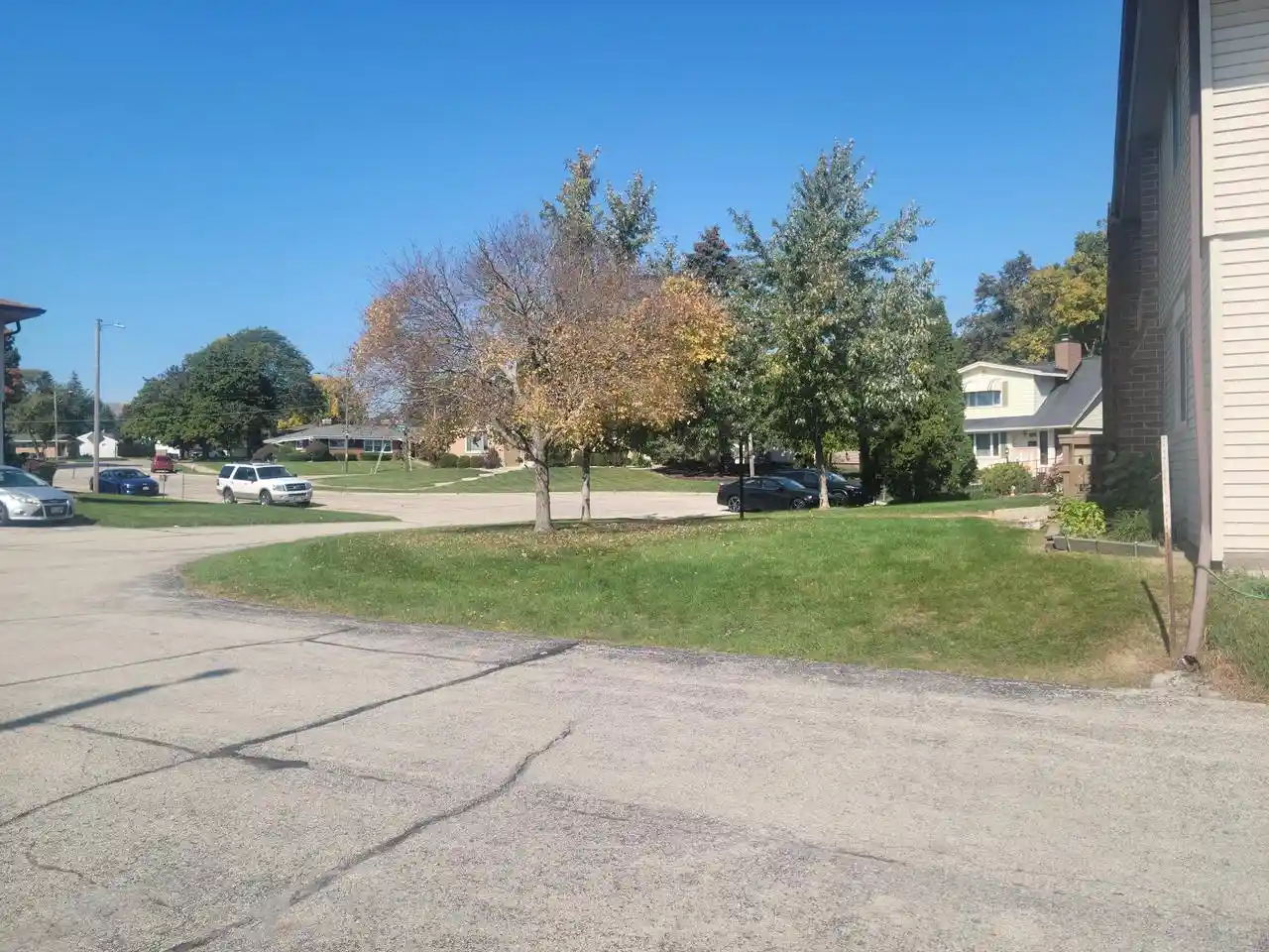 Photo 3 of Condo for sale at 3603 St Andrews Ct #206, Racine, WI 53405 | MLS# 1984509 | Listing updated on 2026-10-14