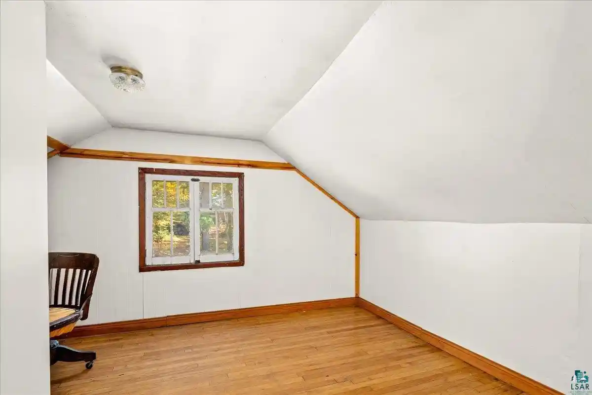 Photo 3 of Single family home for sale at 7622 S County Rd A, Superior, WI 54880 | MLS# 6128449 | Listing updated on 2026-10-20