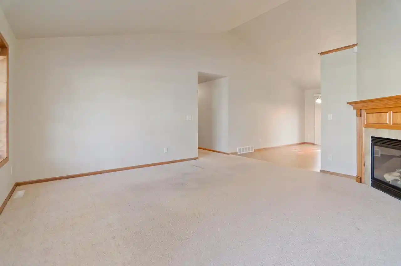 Photo 3 of Single family home for sale at 4021 S Parker Way, De Pere, WI 54115 | MLS# 50334202 | Listing updated on 2026-10-15